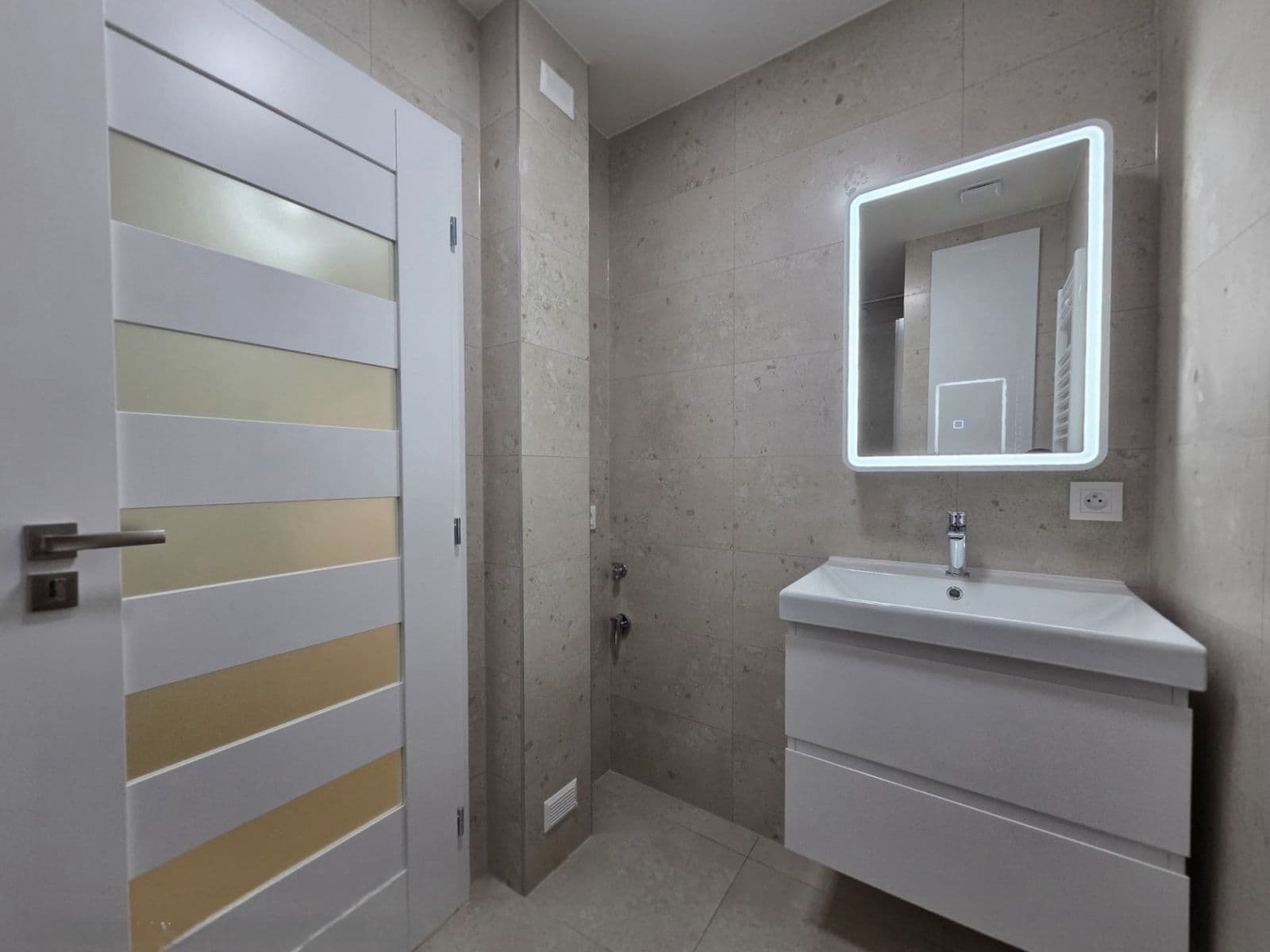 2 bedroom flat for sale, 53 m², Hartigova, Prague, Prague 2 bedroom flat for sale, 53 m², Hartigova, Prague, Prague