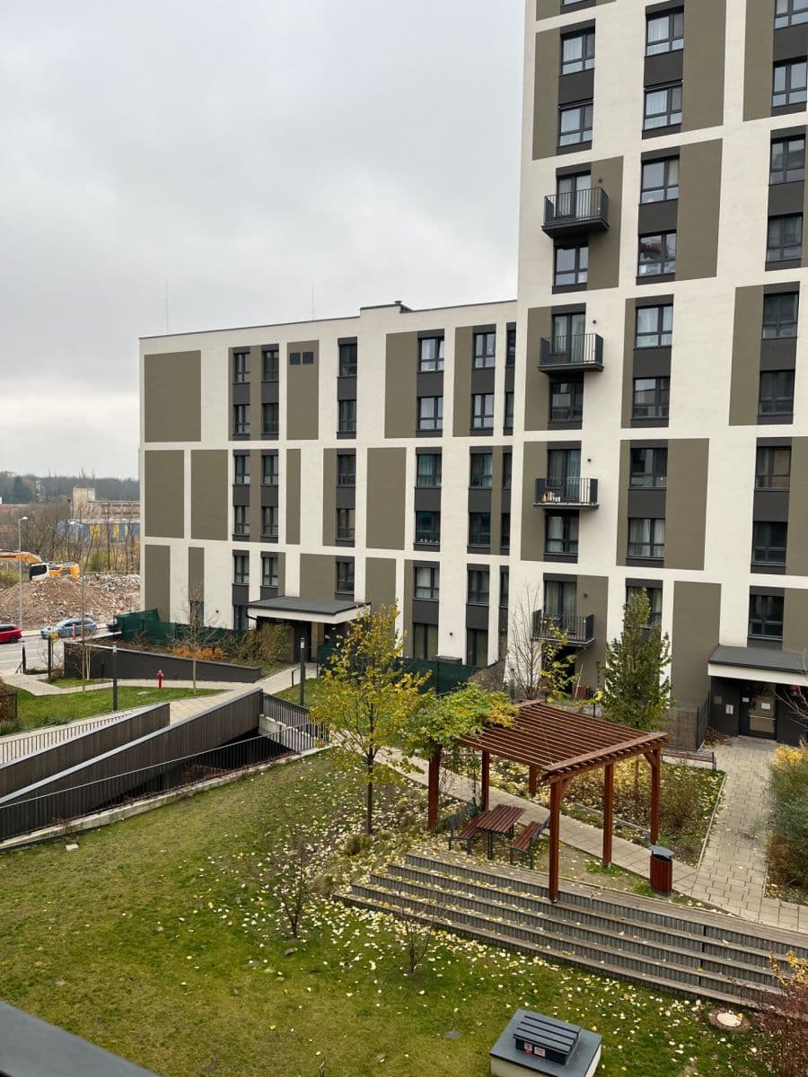 Studio flat to rent, 39 m², Olgy Havlové, Prague, Prague Studio flat to rent, 39 m², Olgy Havlové, Prague, Prague