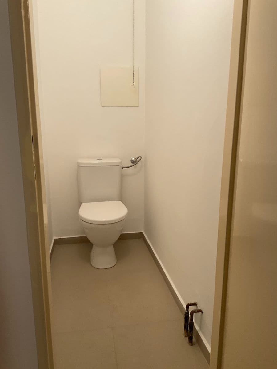 3 bedroom flat to rent, 84 m², Jilemnického, Pardubice, Pardubický Region 3 bedroom flat to rent, 84 m², Jilemnického, Pardubice, Pardubický Region