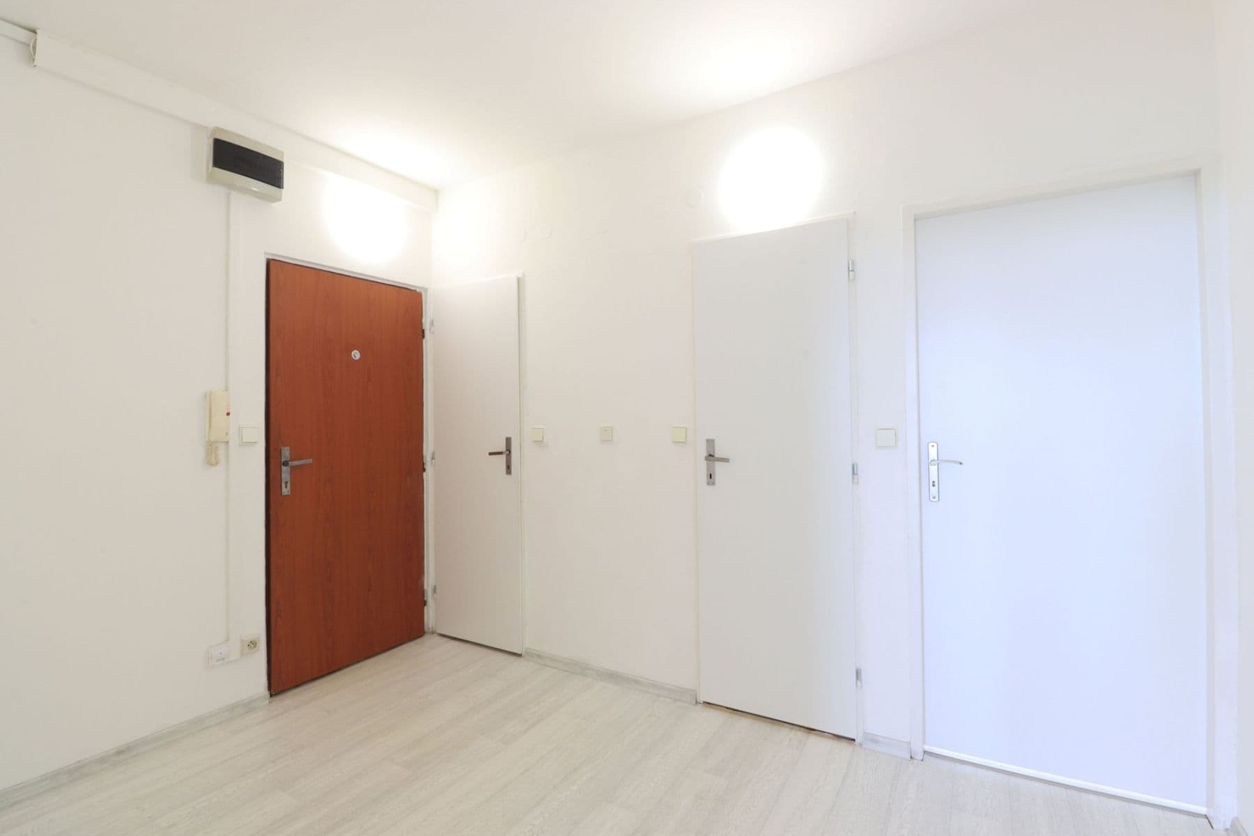 2 bedroom flat to rent, 62 m², Armádní, Milovice, Středočeský Region 2 bedroom flat to rent, 62 m², Armádní, Milovice, Středočeský Region