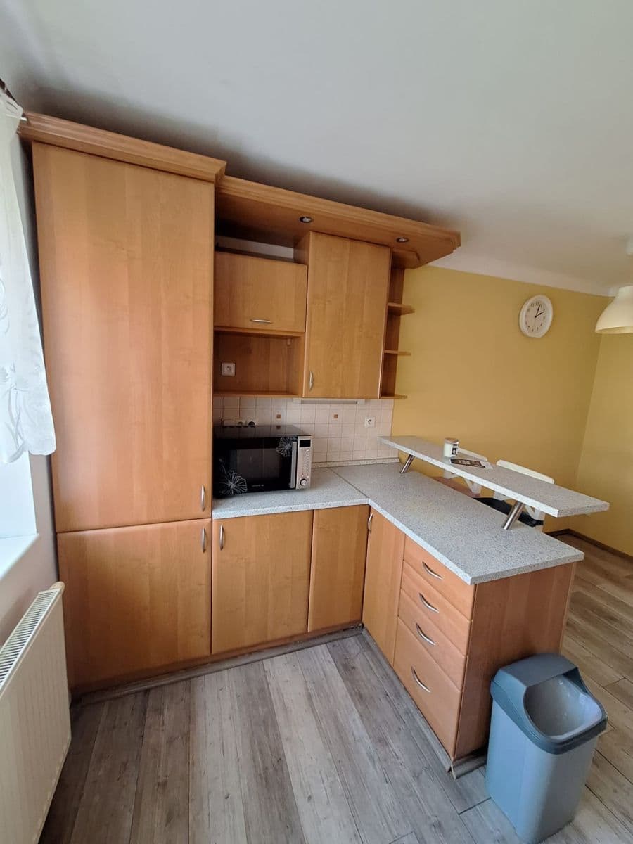 2 bedroom flat to rent, 51 m², Helsinská, Kladno, Středočeský Region 2 bedroom flat to rent, 51 m², Helsinská, Kladno, Středočeský Region