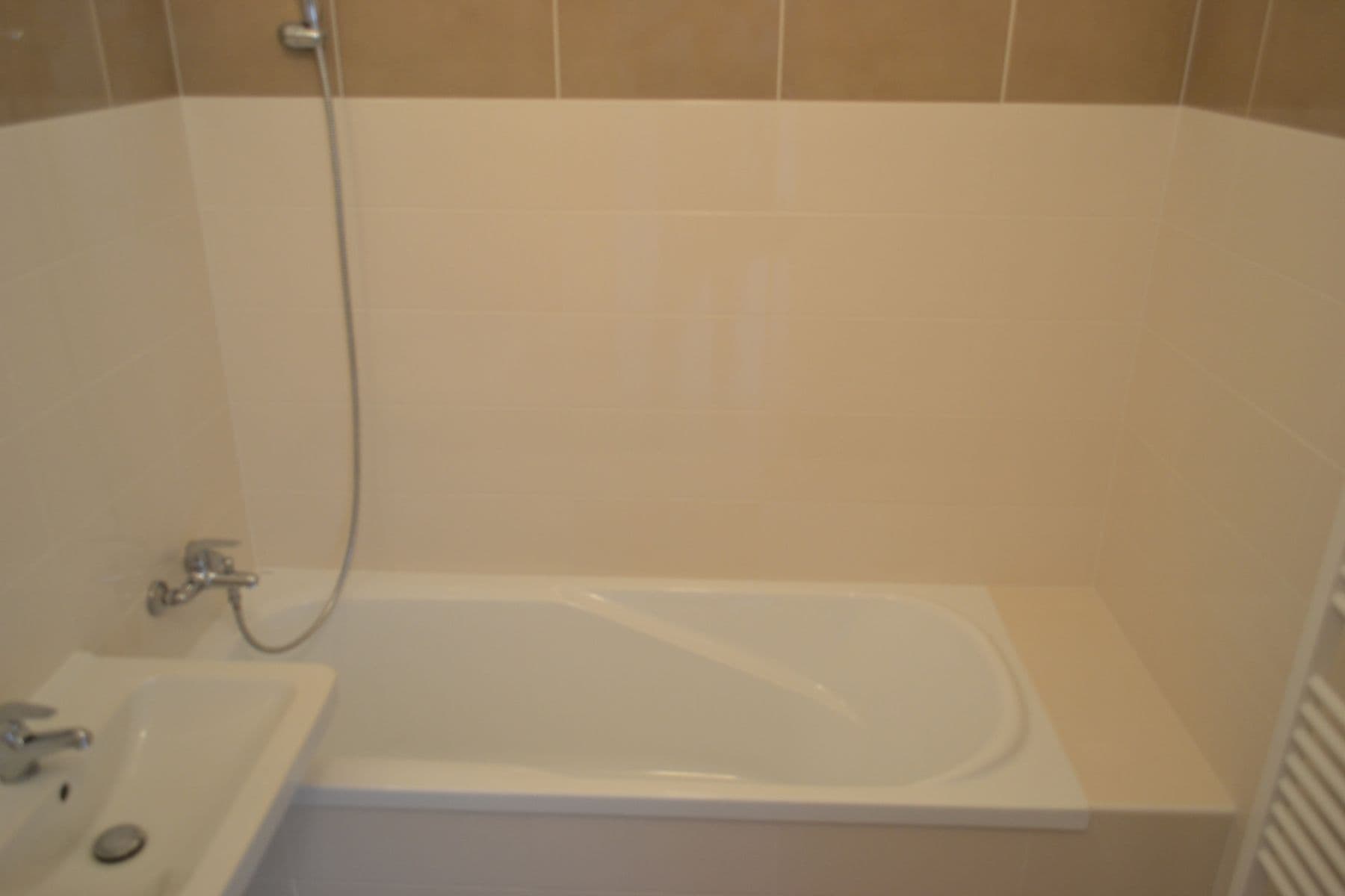 3 bedroom flat to rent, 80 m², Mezilesí, Prague, Prague 3 bedroom flat to rent, 80 m², Mezilesí, Prague, Prague