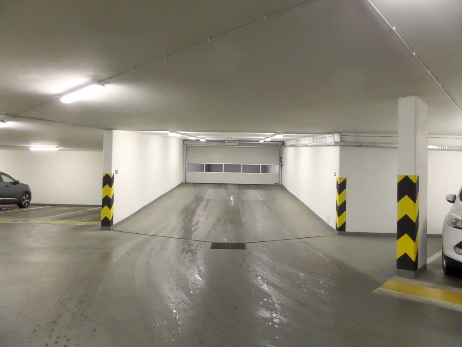 2 bedroom with open-plan kitchen flat to rent, 93 m², Nademlejnská, Prague, Prague 2 bedroom with open-plan kitchen flat to rent, 93 m², Nademlejnská, Prague, Prague