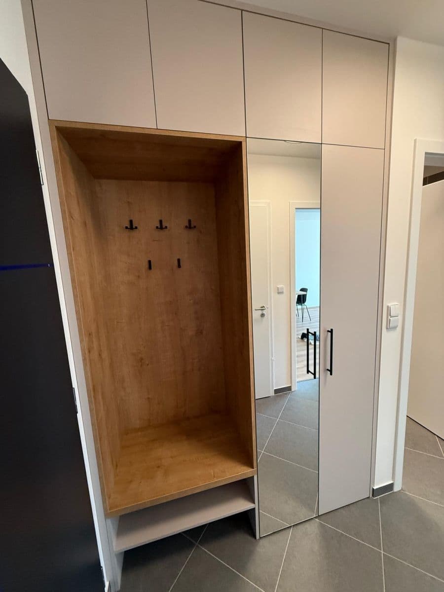 1 bedroom with open-plan kitchen flat to rent, 55 m², Čakovická, Prague, Prague 1 bedroom with open-plan kitchen flat to rent, 55 m², Čakovická, Prague, Prague