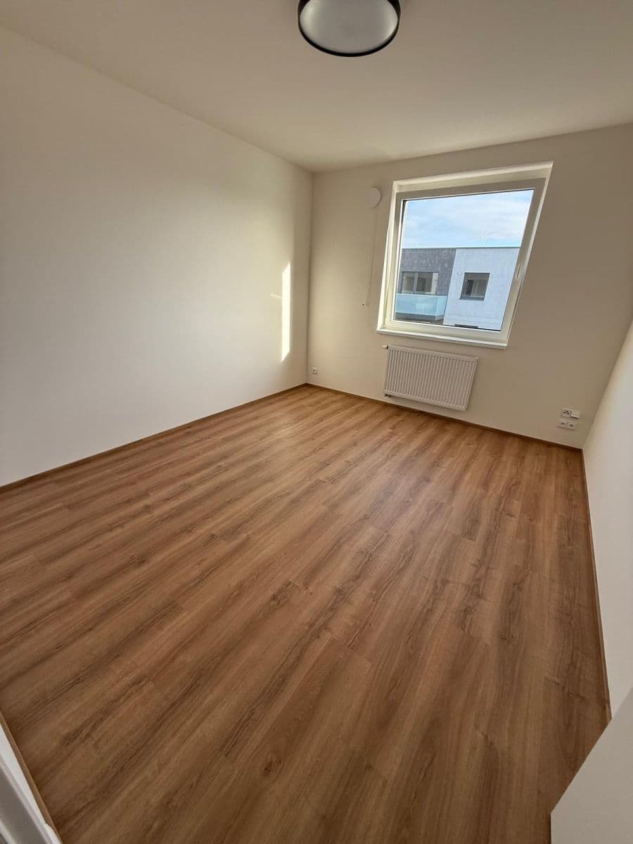 1 bedroom with open-plan kitchen flat to rent, 55 m², Čakovická, Prague, Prague 1 bedroom with open-plan kitchen flat to rent, 55 m², Čakovická, Prague, Prague