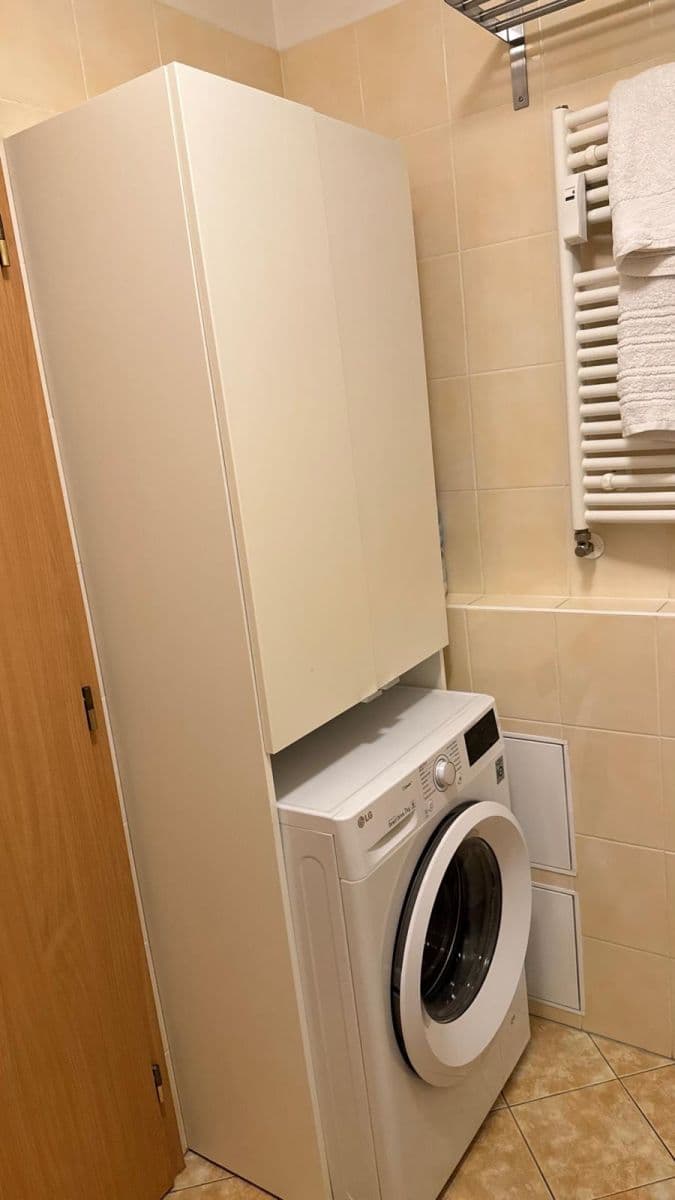 1 bedroom with open-plan kitchen flat to rent, 41 m², Werichova, Prague, Prague 1 bedroom with open-plan kitchen flat to rent, 41 m², Werichova, Prague, Prague