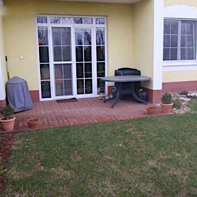 1 bedroom with open-plan kitchen flat for sale, 45 m², Okružní, Vestec, Středočeský Region 1 bedroom with open-plan kitchen flat for sale, 45 m², Okružní, Vestec, Středočeský Region