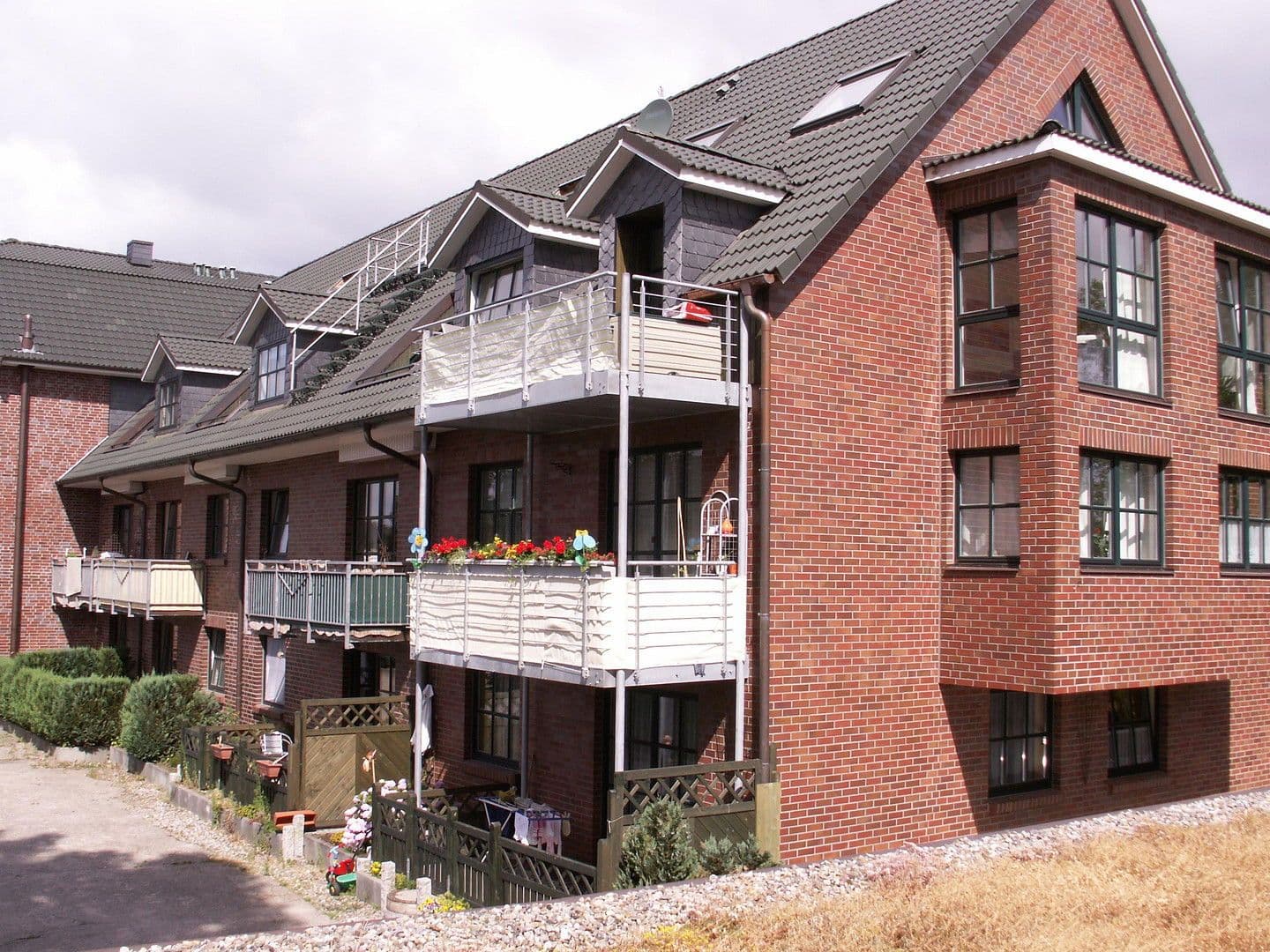 house for sale, 1,299 m², Henstedt-Ulzburg, Schleswig-Holstein house for sale, 1,299 m², Henstedt-Ulzburg, Schleswig-Holstein