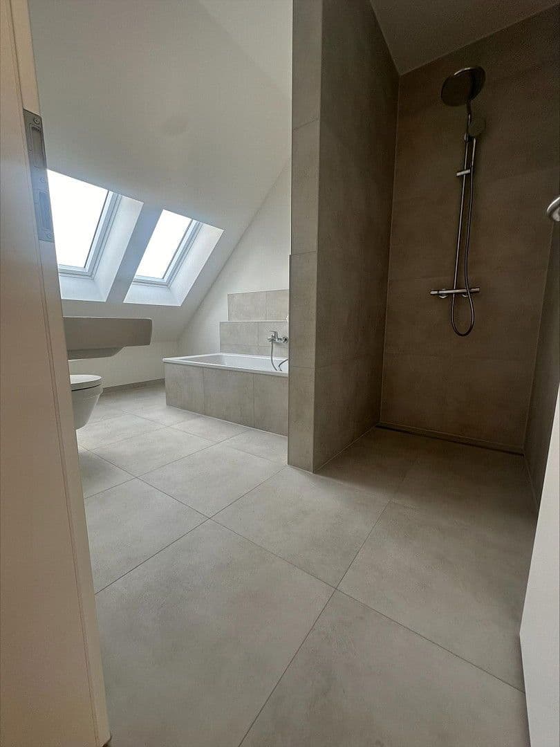 6 bedroom flat for sale, 159 m², Hartenbrakenstrasse 28, Hanover, Lower Saxony 6 bedroom flat for sale, 159 m², Hartenbrakenstrasse 28, Hanover, Lower Saxony