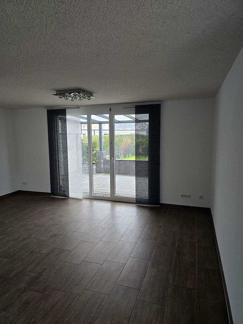 house to rent, 120 m², Schmalenhofer Str., 27 A, Velbert, North Rhine-Westphalia house to rent, 120 m², Schmalenhofer Str., 27 A, Velbert, North Rhine-Westphalia