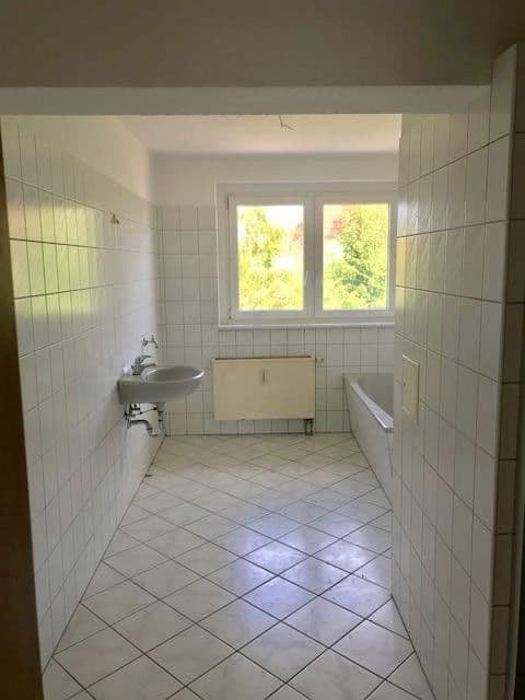 3 bedroom flat to rent, 80 m², Bennewitz, Saxony 3 bedroom flat to rent, 80 m², Bennewitz, Saxony