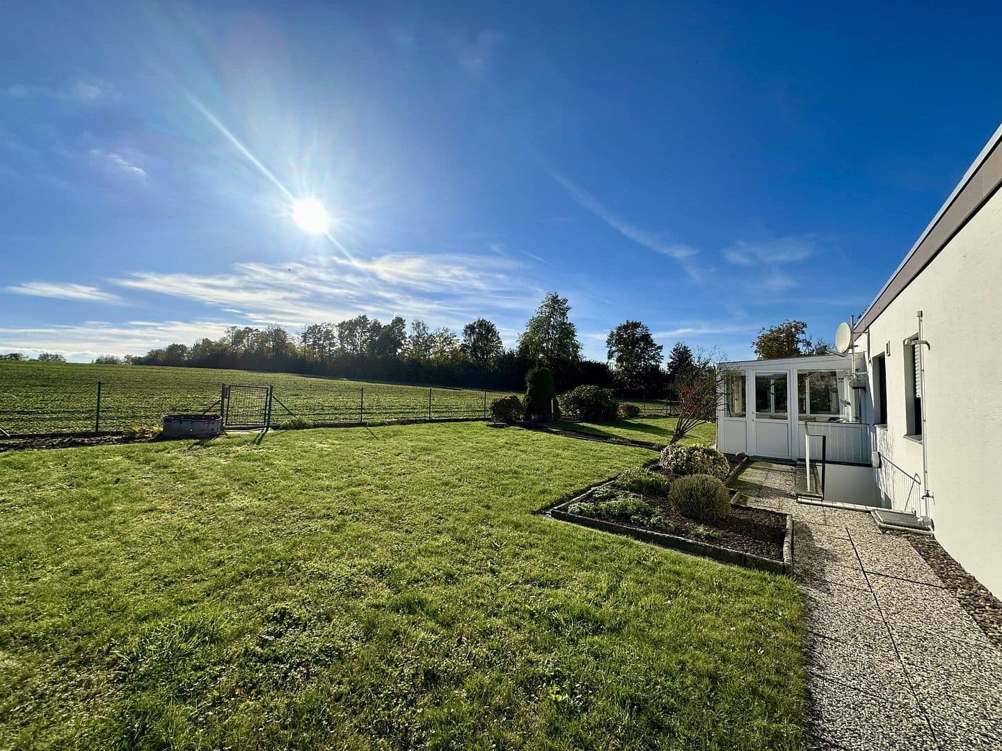 house for sale, 90 m², Leopoldshöhe, North Rhine-Westphalia house for sale, 90 m², Leopoldshöhe, North Rhine-Westphalia