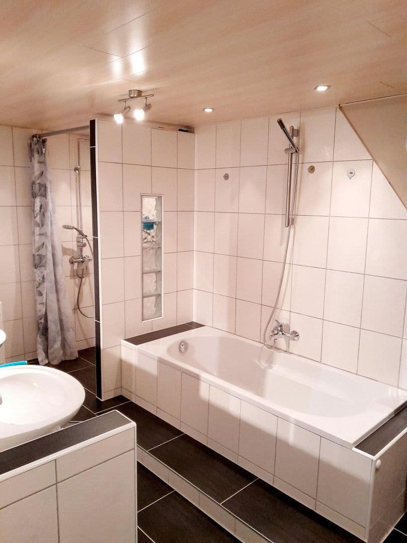 3 bedroom with open-plan kitchen flat for sale, 131 m², Wald-Michelbach, Hesse 3 bedroom with open-plan kitchen flat for sale, 131 m², Wald-Michelbach, Hesse