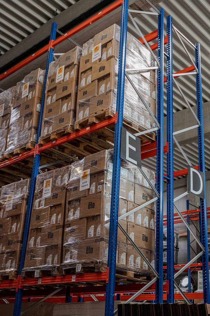 non-residential property to rent, 1,500 m², Hermann-Oberth-Straße 23, Putzbrunn, Bavaria non-residential property to rent, 1,500 m², Hermann-Oberth-Straße 23, Putzbrunn, Bavaria