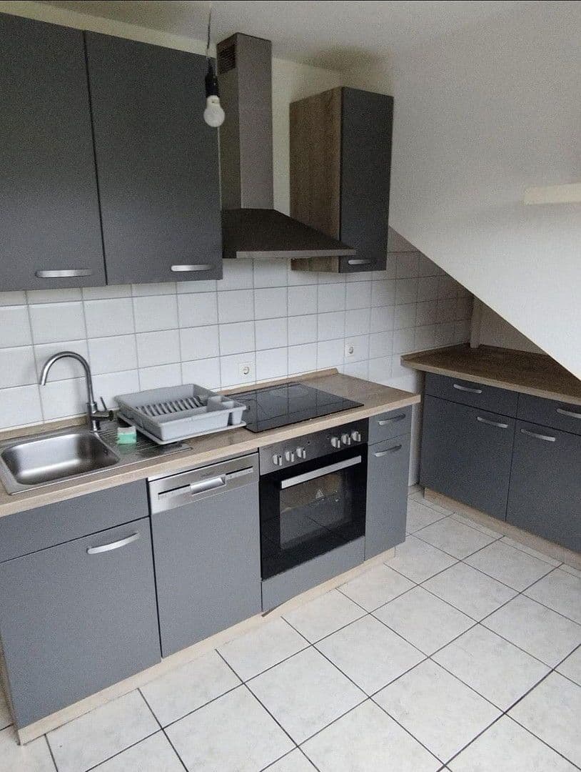 2 bedroom flat to rent, 61 m², Hauptstraße 3, Bornheim, North Rhine-Westphalia 2 bedroom flat to rent, 61 m², Hauptstraße 3, Bornheim, North Rhine-Westphalia