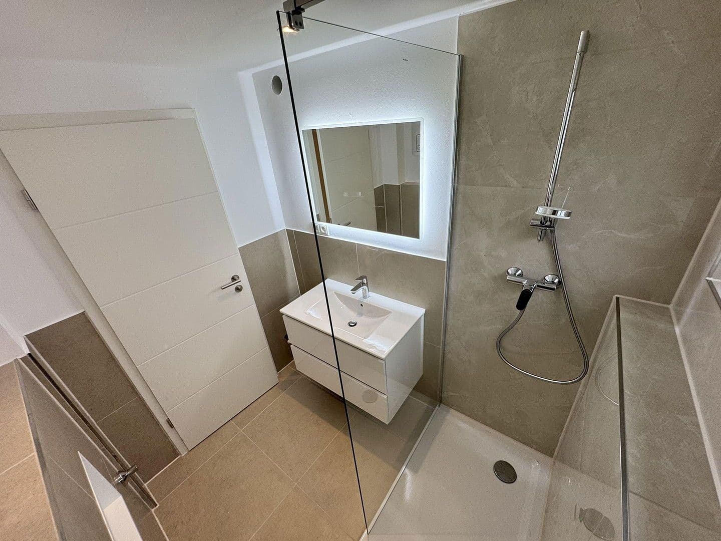 3 bedroom flat for sale, 80 m², Köln, North Rhine-Westphalia 3 bedroom flat for sale, 80 m², Köln, North Rhine-Westphalia