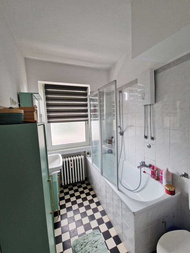 2 bedroom flat to rent, 78 m², Düsseldorf-Benrath, North Rhine-Westphalia 2 bedroom flat to rent, 78 m², Düsseldorf-Benrath, North Rhine-Westphalia