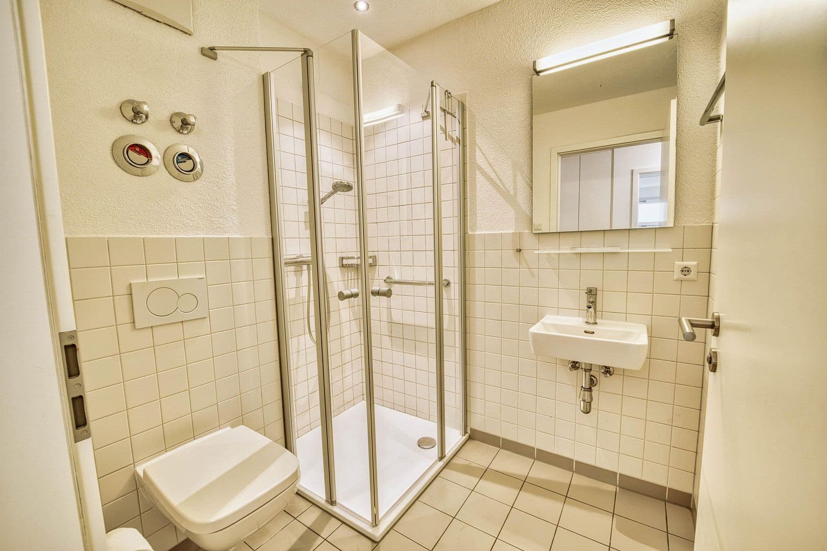 1 bedroom with open-plan kitchen flat for sale, 69 m², Waldshut-Tiengen, Baden-Württemberg 1 bedroom with open-plan kitchen flat for sale, 69 m², Waldshut-Tiengen, Baden-Württemberg