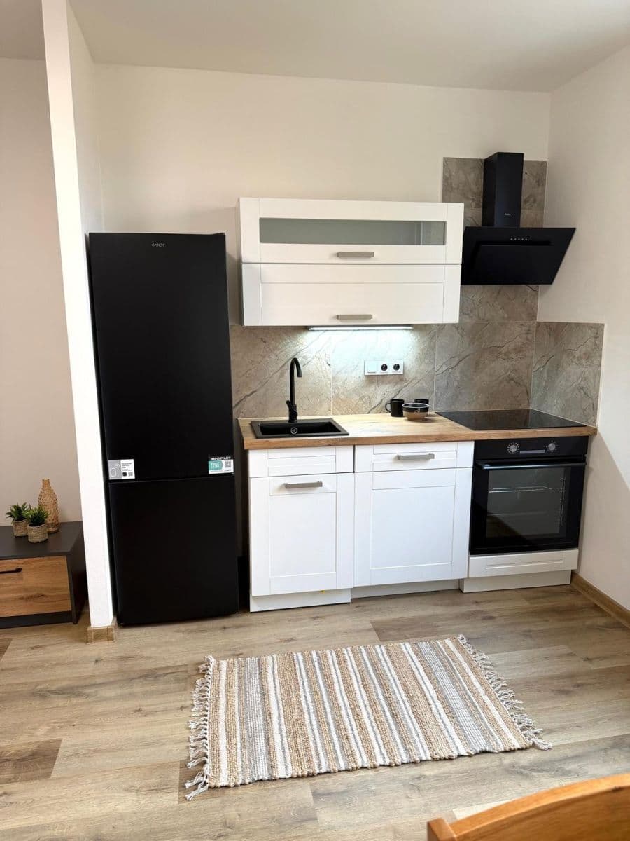 1 bedroom with open-plan kitchen flat for sale, 47 m², Čechovská, Příbram, Středočeský Region 1 bedroom with open-plan kitchen flat for sale, 47 m², Čechovská, Příbram, Středočeský Region