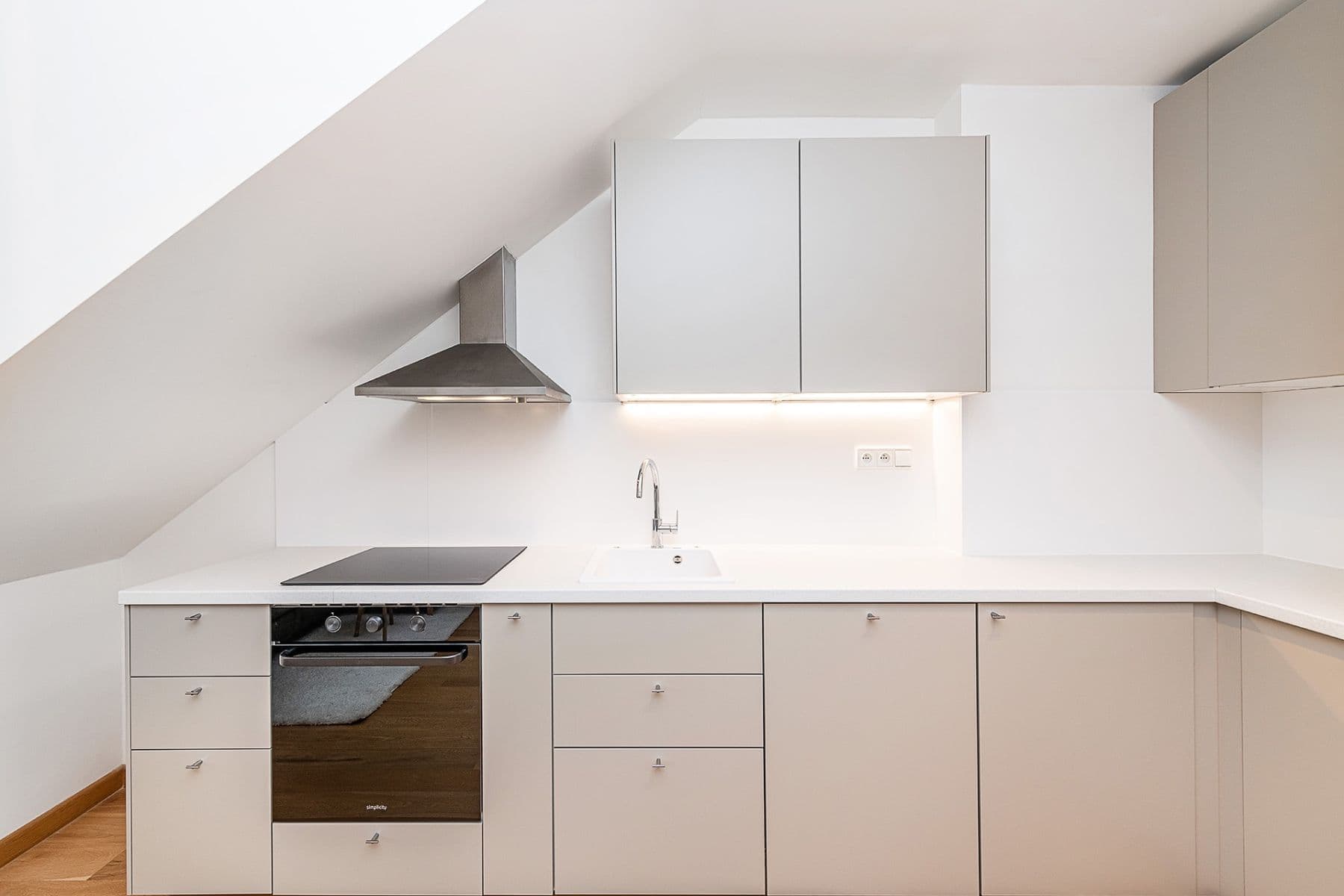 3 bedroom with open-plan kitchen flat for sale, 117 m², Chodská, Prague, Prague 3 bedroom with open-plan kitchen flat for sale, 117 m², Chodská, Prague, Prague