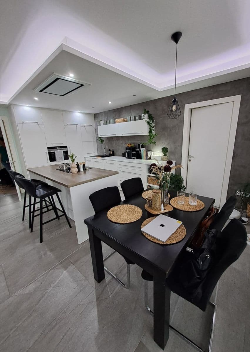 1 bedroom with open-plan kitchen flat to rent, 80 m², Marvanova, Prague, Prague 1 bedroom with open-plan kitchen flat to rent, 80 m², Marvanova, Prague, Prague