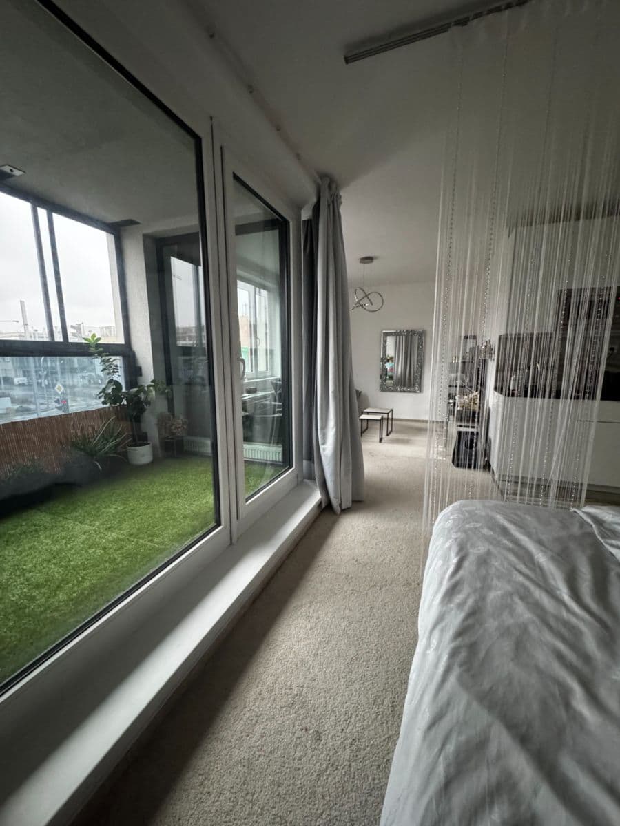 Studio flat to rent, 46 m², Poděbradská, Prague, Prague Studio flat to rent, 46 m², Poděbradská, Prague, Prague