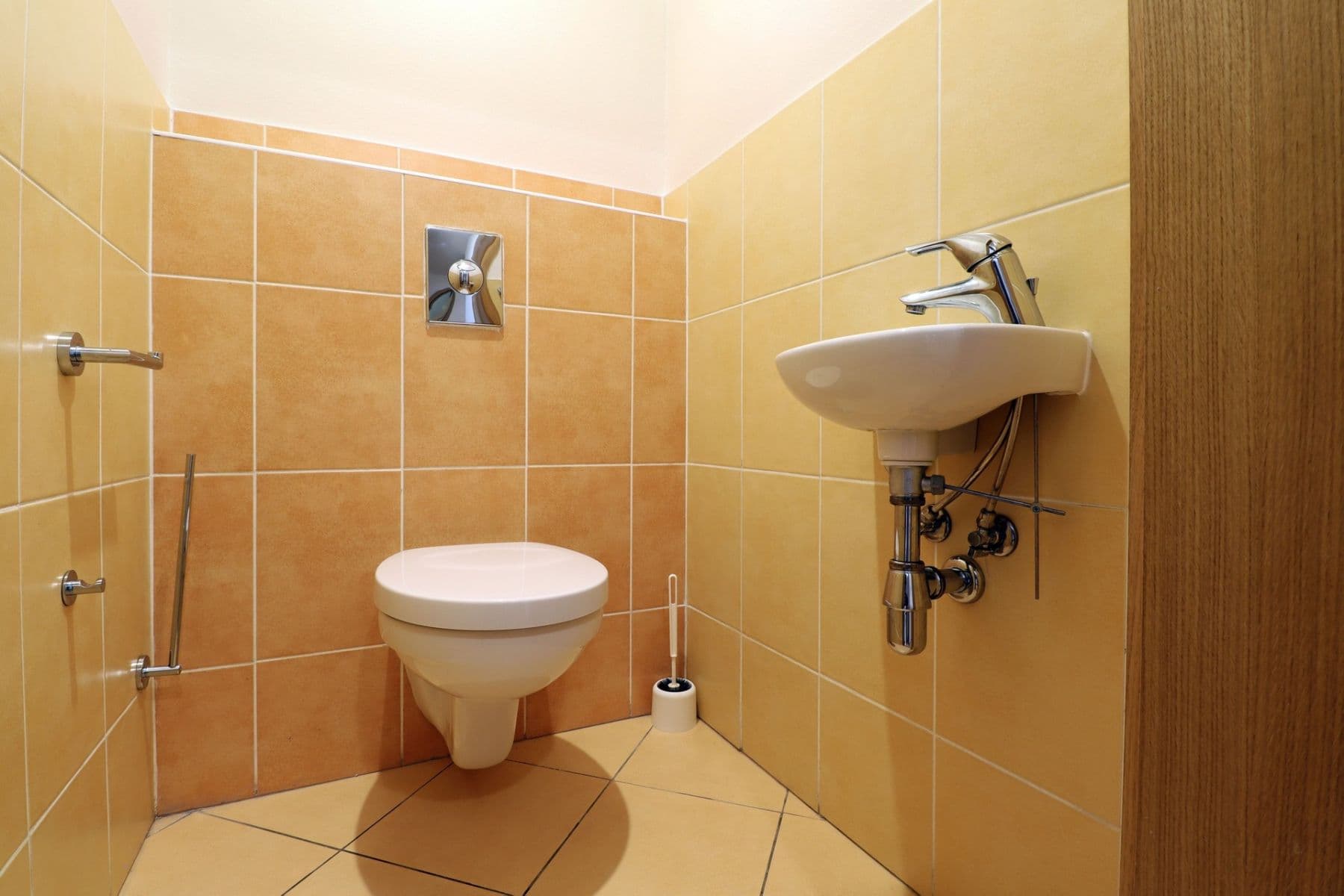 3 bedroom with open-plan kitchen flat to rent, 92 m², Dismanova, Prague, Prague 3 bedroom with open-plan kitchen flat to rent, 92 m², Dismanova, Prague, Prague