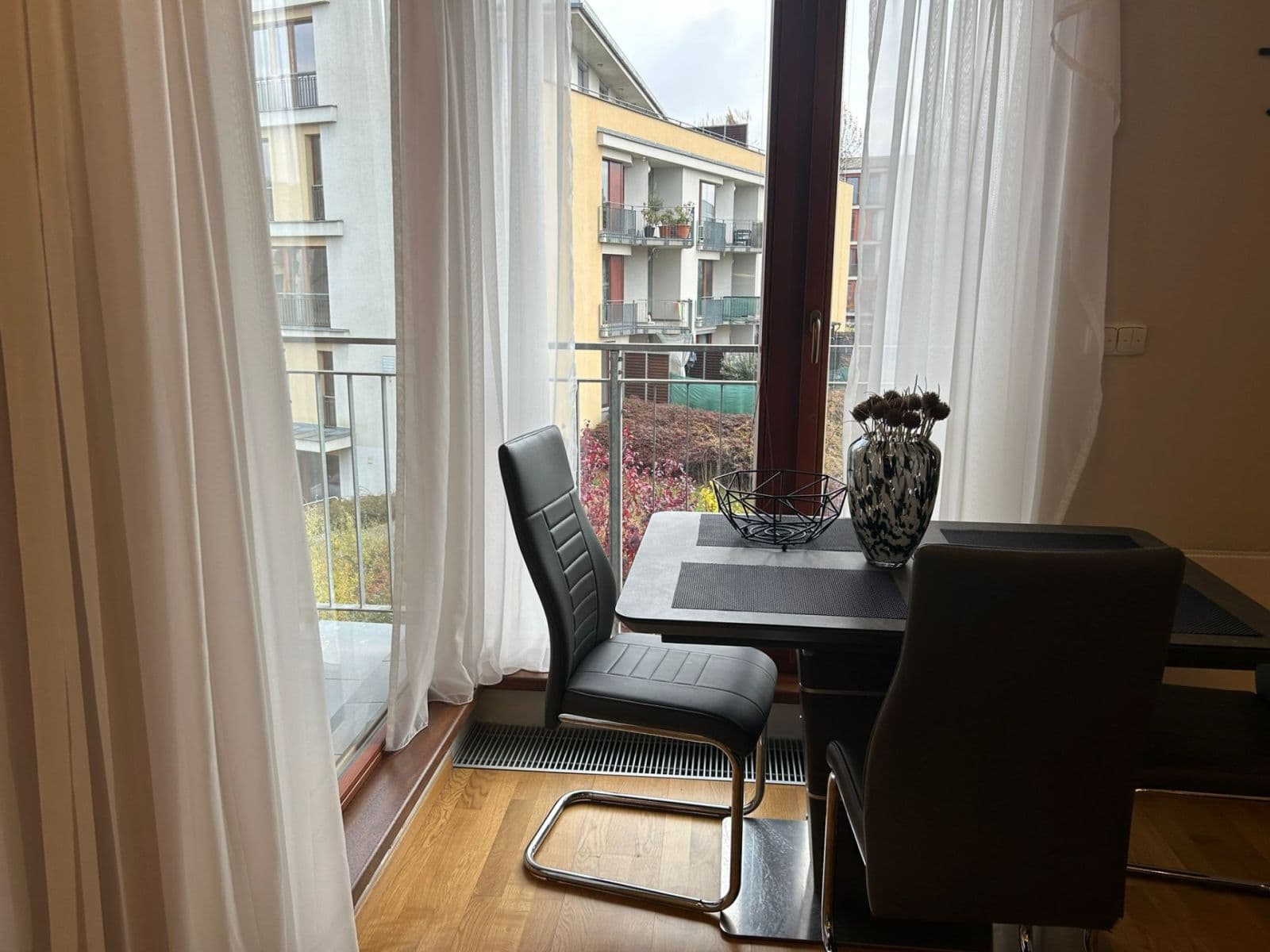 1 bedroom with open-plan kitchen flat to rent, 67 m², Švejcarovo náměstí, Prague, Prague 1 bedroom with open-plan kitchen flat to rent, 67 m², Švejcarovo náměstí, Prague, Prague