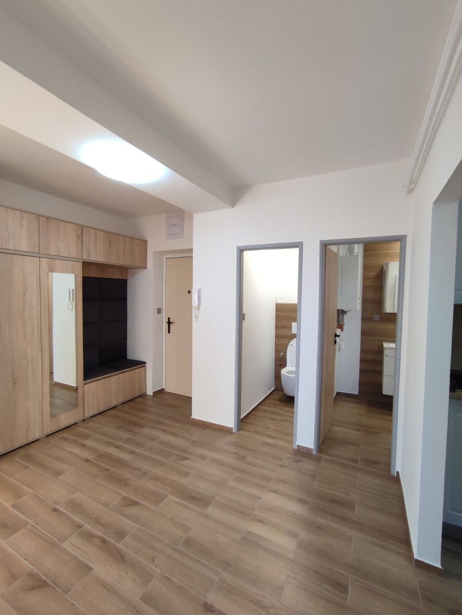 3 bedroom flat to rent, 78 m², Karlov, Velké Meziříčí, Vysočina Region 3 bedroom flat to rent, 78 m², Karlov, Velké Meziříčí, Vysočina Region