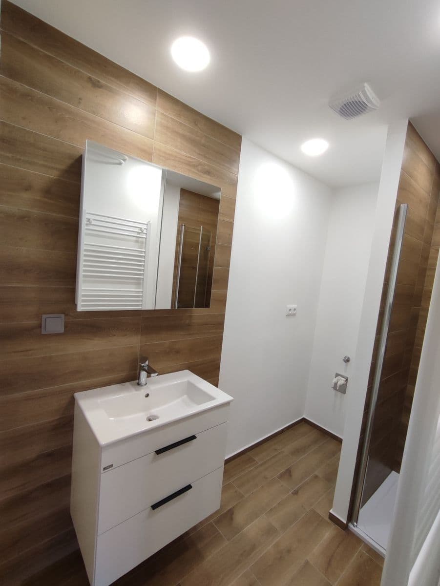 3 bedroom flat to rent, 78 m², Karlov, Velké Meziříčí, Vysočina Region 3 bedroom flat to rent, 78 m², Karlov, Velké Meziříčí, Vysočina Region