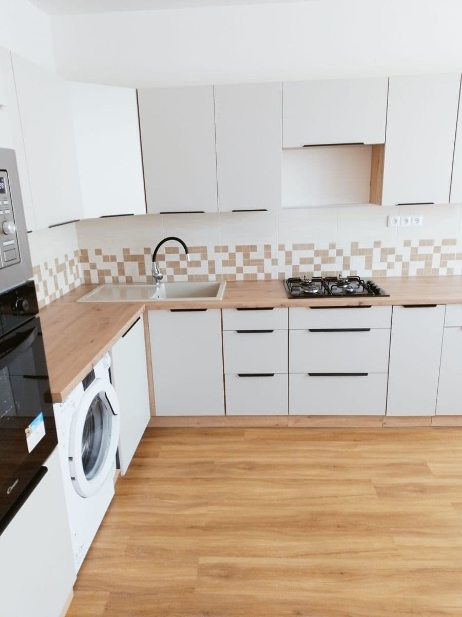 2 bedroom flat for sale, 78 m², Ryneček, Příbram, Středočeský Region 2 bedroom flat for sale, 78 m², Ryneček, Příbram, Středočeský Region