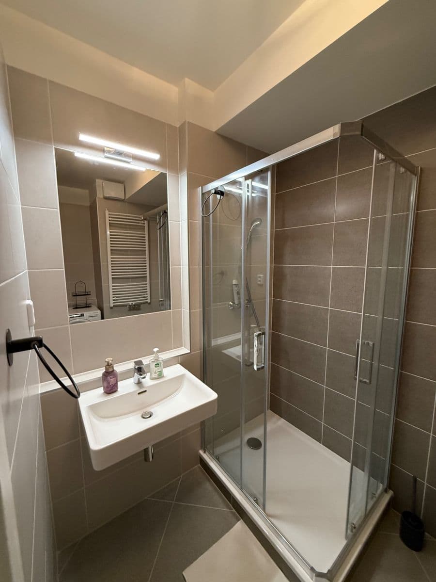 Studio flat to rent, 34 m², Čakovická, Prague, Prague Studio flat to rent, 34 m², Čakovická, Prague, Prague