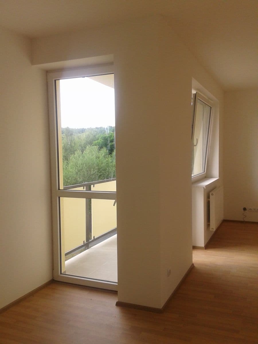 1 bedroom flat to rent, 38 m², Dukelských hrdinů, Rakovník, Středočeský Region 1 bedroom flat to rent, 38 m², Dukelských hrdinů, Rakovník, Středočeský Region