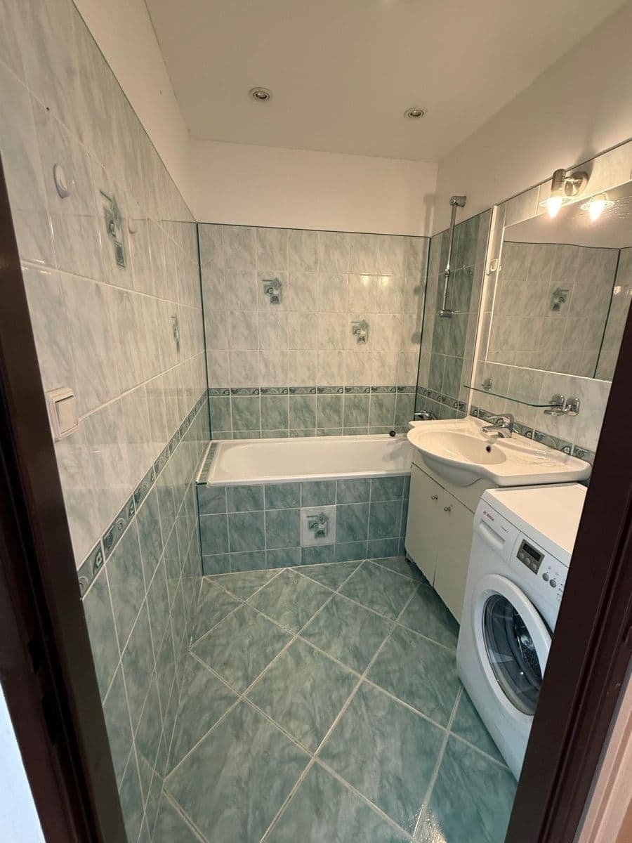 2 bedroom flat for sale, 54 m², Krhanická, Prague, Prague 2 bedroom flat for sale, 54 m², Krhanická, Prague, Prague