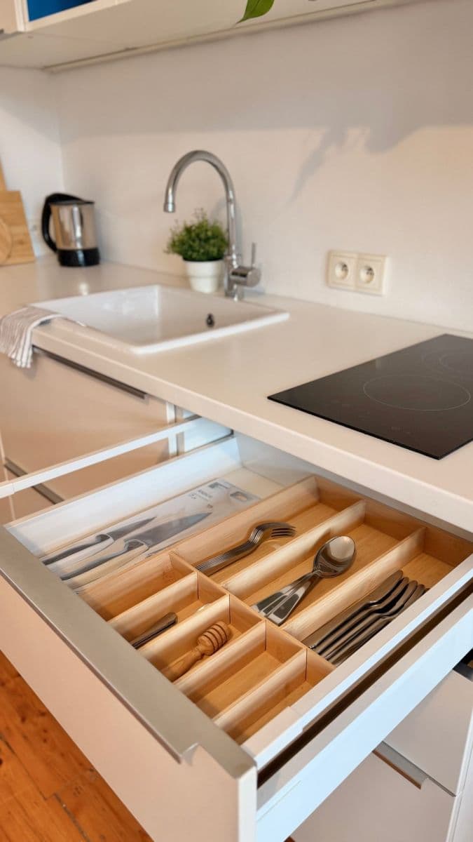 Studio flat to rent, 27 m², Gabčíkova, Prague, Prague Studio flat to rent, 27 m², Gabčíkova, Prague, Prague