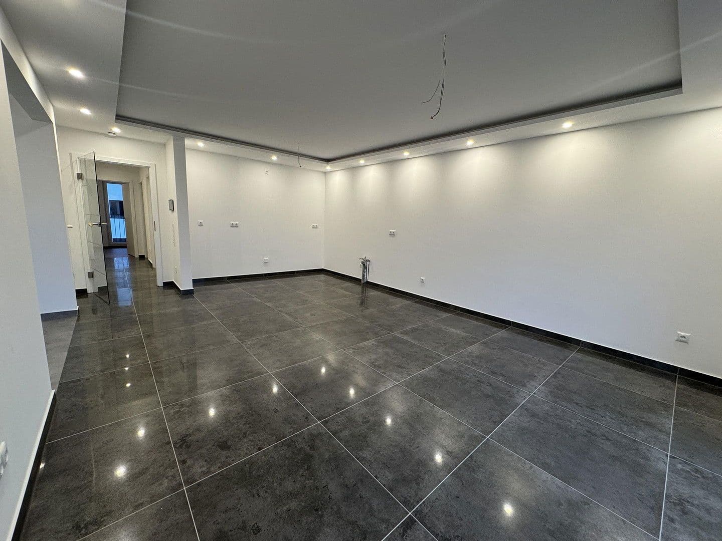 3 bedroom flat to rent, 75 m², Philipp-Ullrich-Str.7A, Offenbach, Hesse 3 bedroom flat to rent, 75 m², Philipp-Ullrich-Str.7A, Offenbach, Hesse