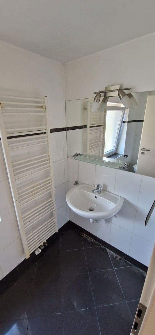 3 bedroom flat to rent, 65 m², Wupperstr. 101, Solingen, North Rhine-Westphalia 3 bedroom flat to rent, 65 m², Wupperstr. 101, Solingen, North Rhine-Westphalia