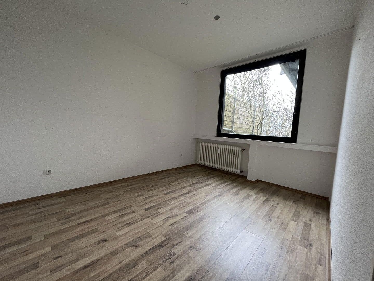 2 bedroom flat to rent, 80 m², Unter St. Clemens 28, Solingen, North Rhine-Westphalia 2 bedroom flat to rent, 80 m², Unter St. Clemens 28, Solingen, North Rhine-Westphalia