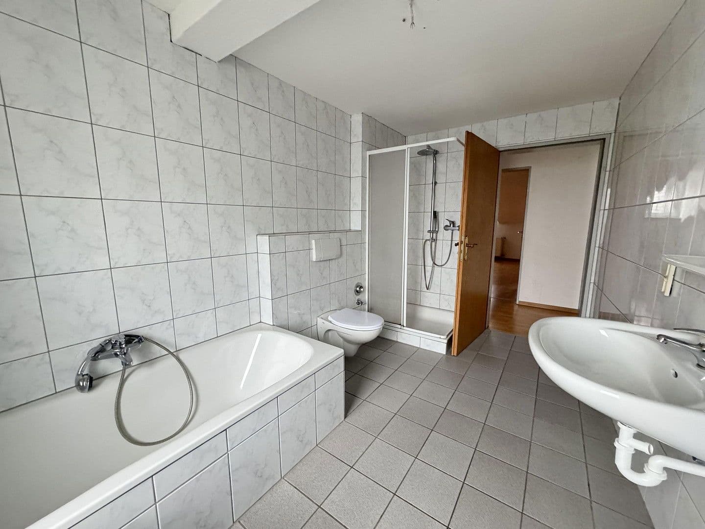 5 bedroom flat to rent, 90 m², Regerstr. 16, Solingen, North Rhine-Westphalia 5 bedroom flat to rent, 90 m², Regerstr. 16, Solingen, North Rhine-Westphalia