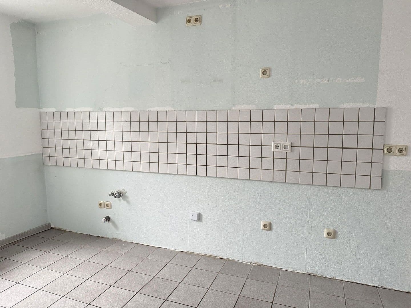 5 bedroom flat to rent, 90 m², Regerstr. 16, Solingen, North Rhine-Westphalia 5 bedroom flat to rent, 90 m², Regerstr. 16, Solingen, North Rhine-Westphalia