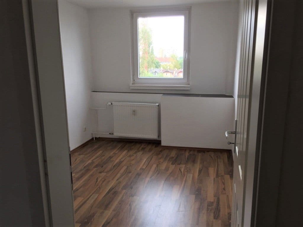 1 bedroom with open-plan kitchen flat to rent, 56 m², Bismarckstraße 10, Offenbach am Main, Hesse 1 bedroom with open-plan kitchen flat to rent, 56 m², Bismarckstraße 10, Offenbach am Main, Hesse