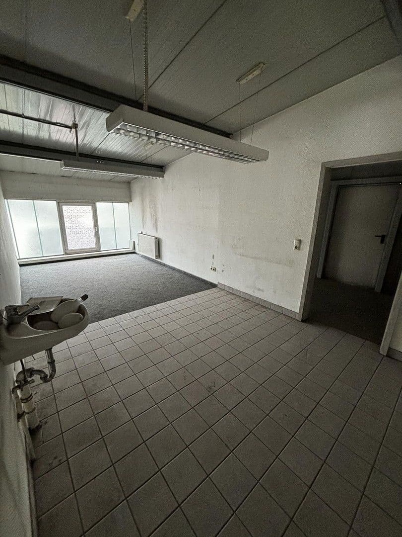 house for sale, 1,050 m², Michendorf, Brandenburg house for sale, 1,050 m², Michendorf, Brandenburg