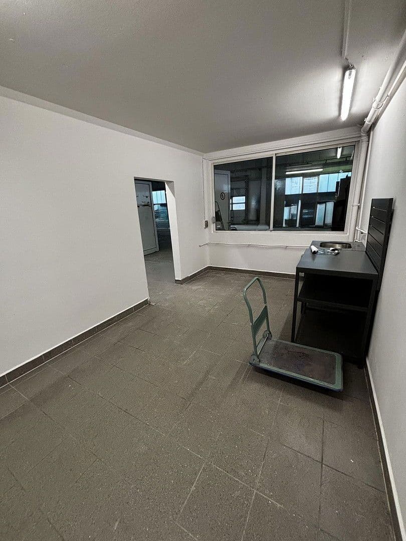 house for sale, 1,050 m², Michendorf, Brandenburg house for sale, 1,050 m², Michendorf, Brandenburg