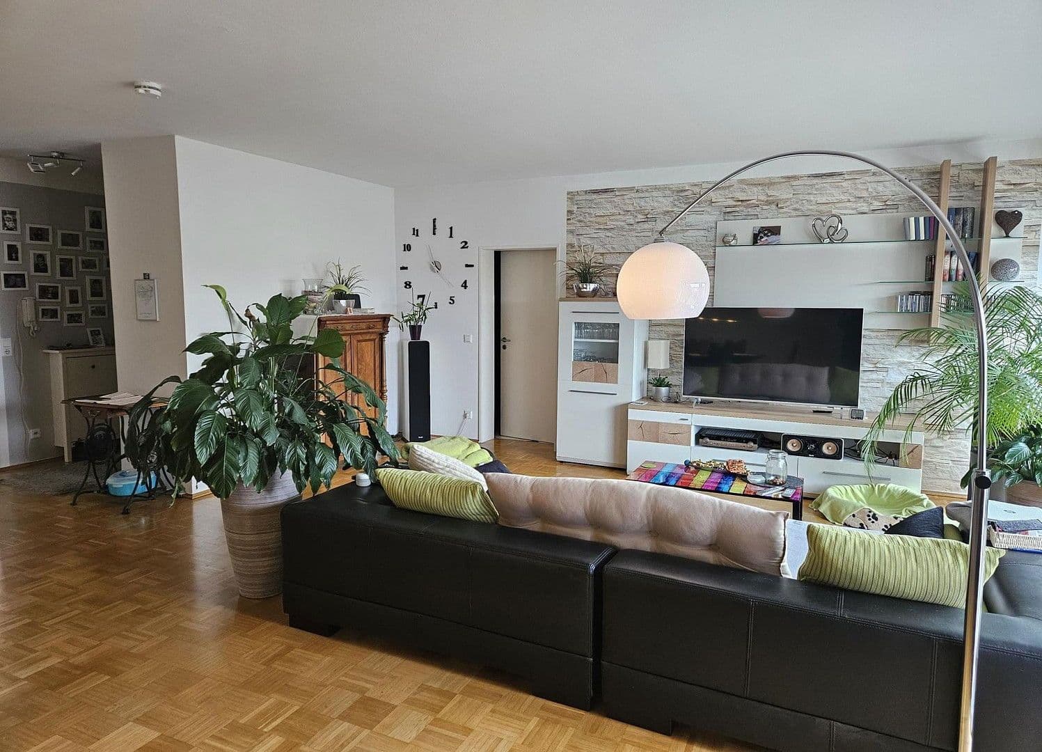 3 bedroom flat to rent, 105 m², Hugenottenallee 95-97, Neu-Isenburg, Hesse 3 bedroom flat to rent, 105 m², Hugenottenallee 95-97, Neu-Isenburg, Hesse