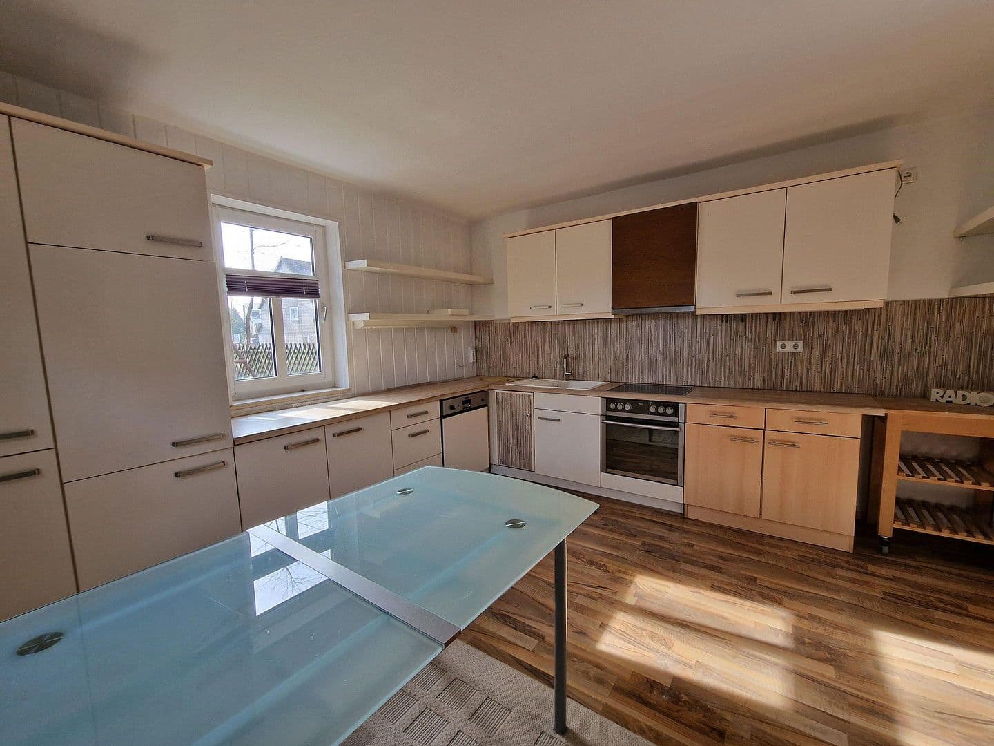 2 bedroom with open-plan kitchen flat to rent, 114 m², Osteröderstraße 60a, Clausthal-Zellerfeld, Lower Saxony 2 bedroom with open-plan kitchen flat to rent, 114 m², Osteröderstraße 60a, Clausthal-Zellerfeld, Lower Saxony