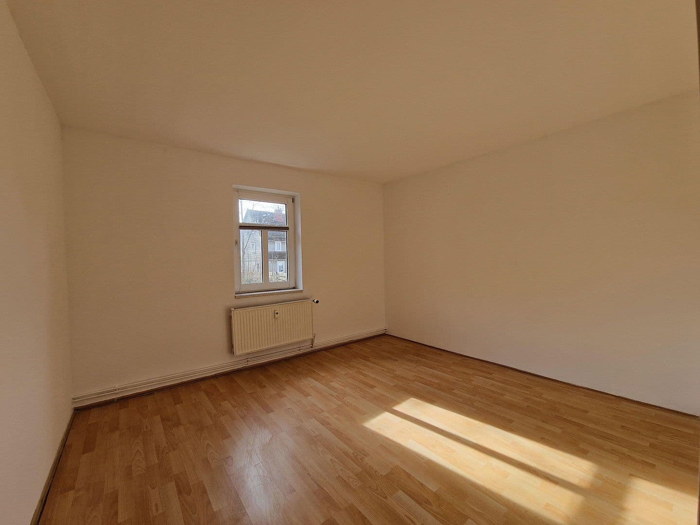 2 bedroom with open-plan kitchen flat to rent, 114 m², Osteröderstraße 60a, Clausthal-Zellerfeld, Lower Saxony 2 bedroom with open-plan kitchen flat to rent, 114 m², Osteröderstraße 60a, Clausthal-Zellerfeld, Lower Saxony