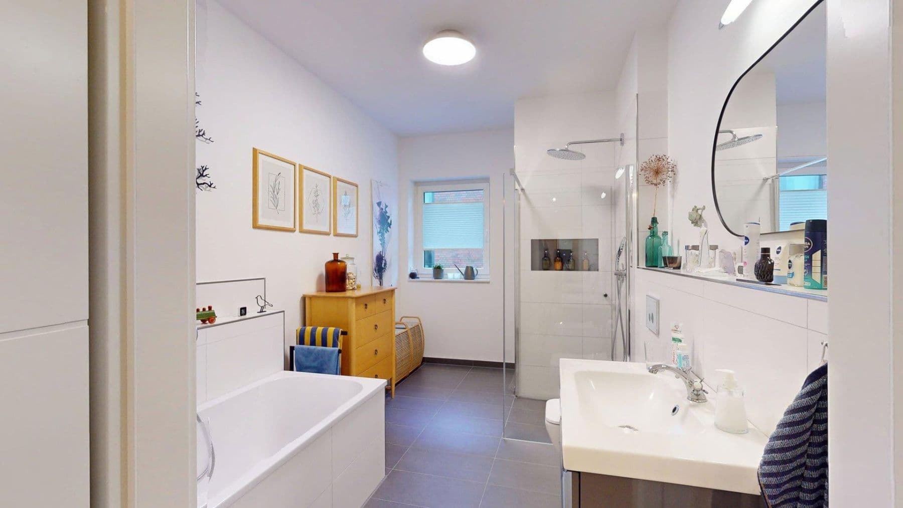 2 bedroom with open-plan kitchen flat for sale, 104 m², Neuruppin, Brandenburg 2 bedroom with open-plan kitchen flat for sale, 104 m², Neuruppin, Brandenburg