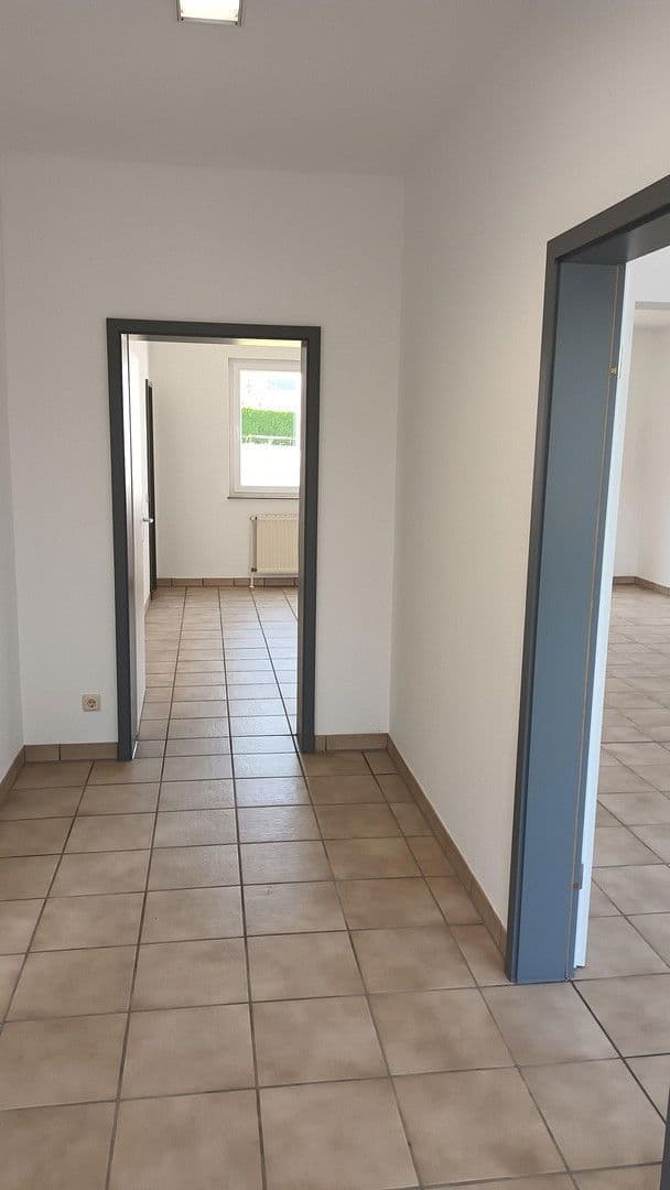 non-residential property to rent, 860 m², Neunkirchen, North Rhine-Westphalia non-residential property to rent, 860 m², Neunkirchen, North Rhine-Westphalia