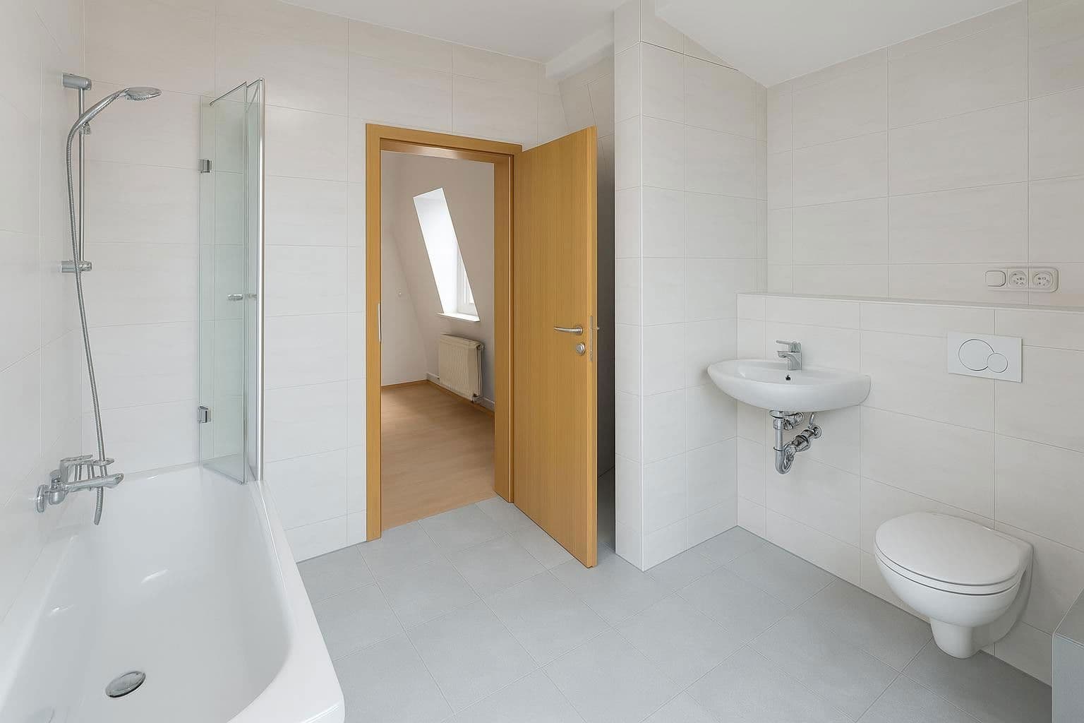 1 bedroom flat to rent, 41 m², Burgstr. 7, Merseburg, Saxony-Anhalt 1 bedroom flat to rent, 41 m², Burgstr. 7, Merseburg, Saxony-Anhalt