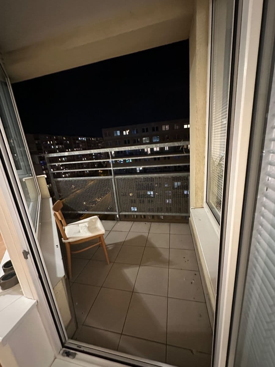 Studio flat to rent, 37 m², Hnězdenská, Prague, Prague Studio flat to rent, 37 m², Hnězdenská, Prague, Prague